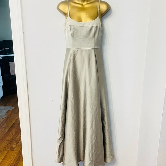 ASOS Gray Spaghetti Strap Maxi Dress for Weddings - Picture 3 of 8
